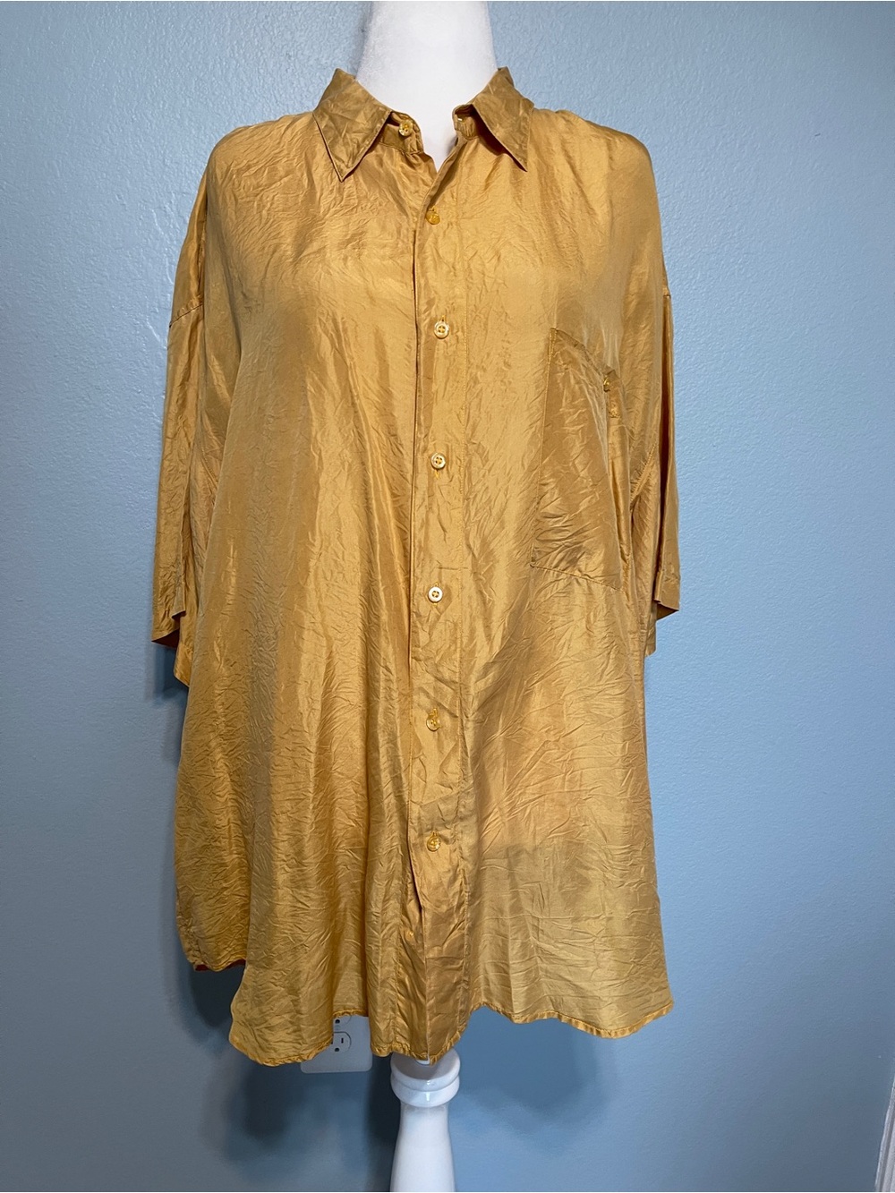 Vintage City Streets Gold 100% Silk Oversized Tunic Blouse 90s Art Teacher XL